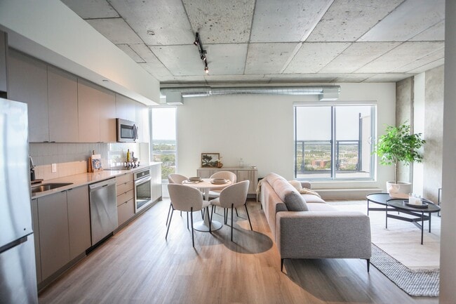 Building Photo - Jade Apartments