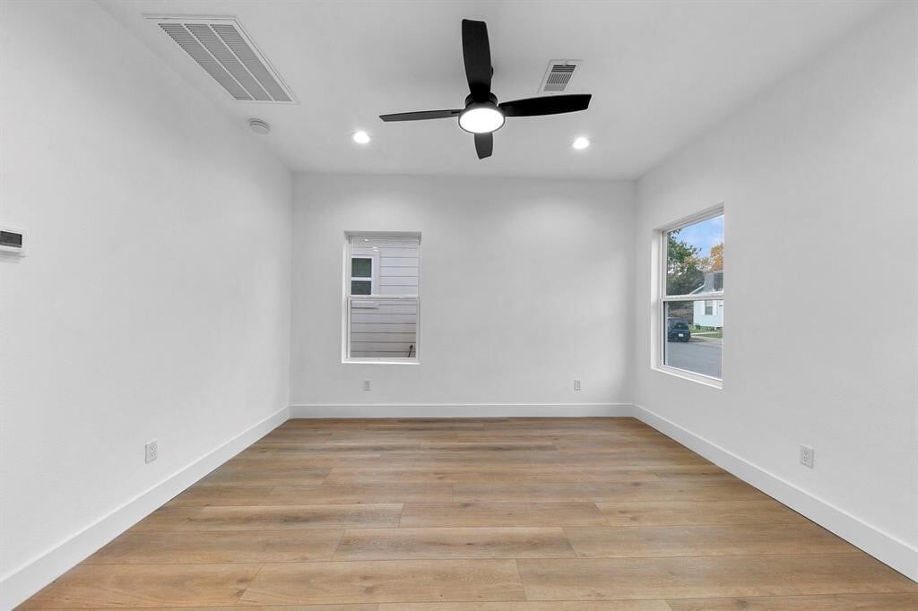 Building Photo - 2803 Nettleton St