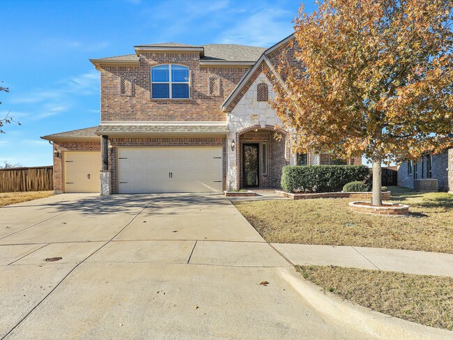 Building Photo - 2618 Thayne Dr