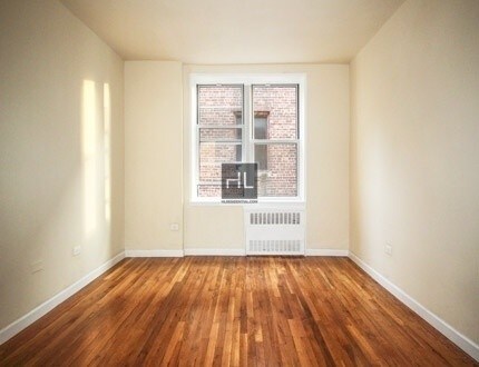 Building Photo - 3324 Parsons Blvd