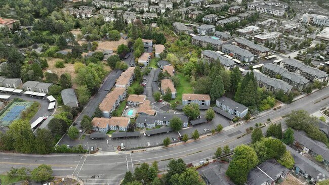  - Evanbrook Apartments