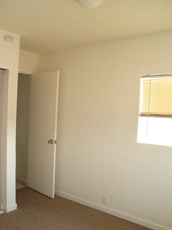 Building Photo - 57505 Campanula St