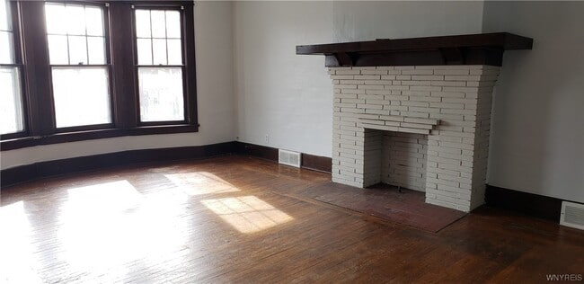 Building Photo - 46 Roanoke Pkwy