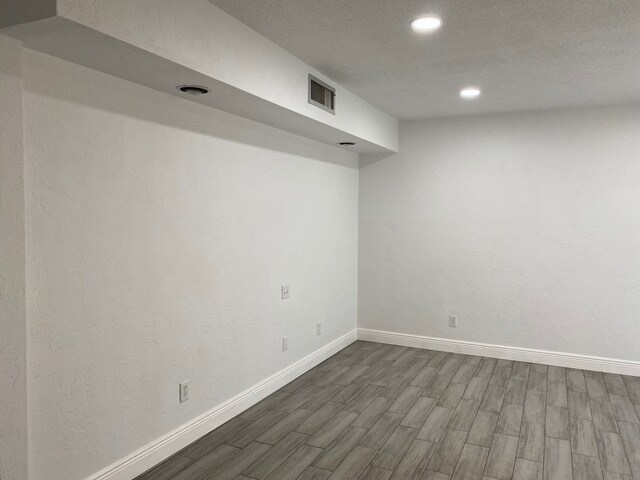 Sala principal - 830 Pinewood Ct