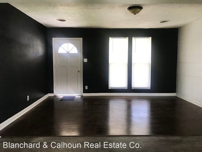 Building Photo - 3 br, 1.5 bath House - 801 Mary Ave