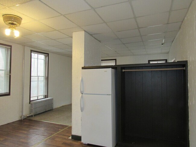 Building Photo - 26 Sever St