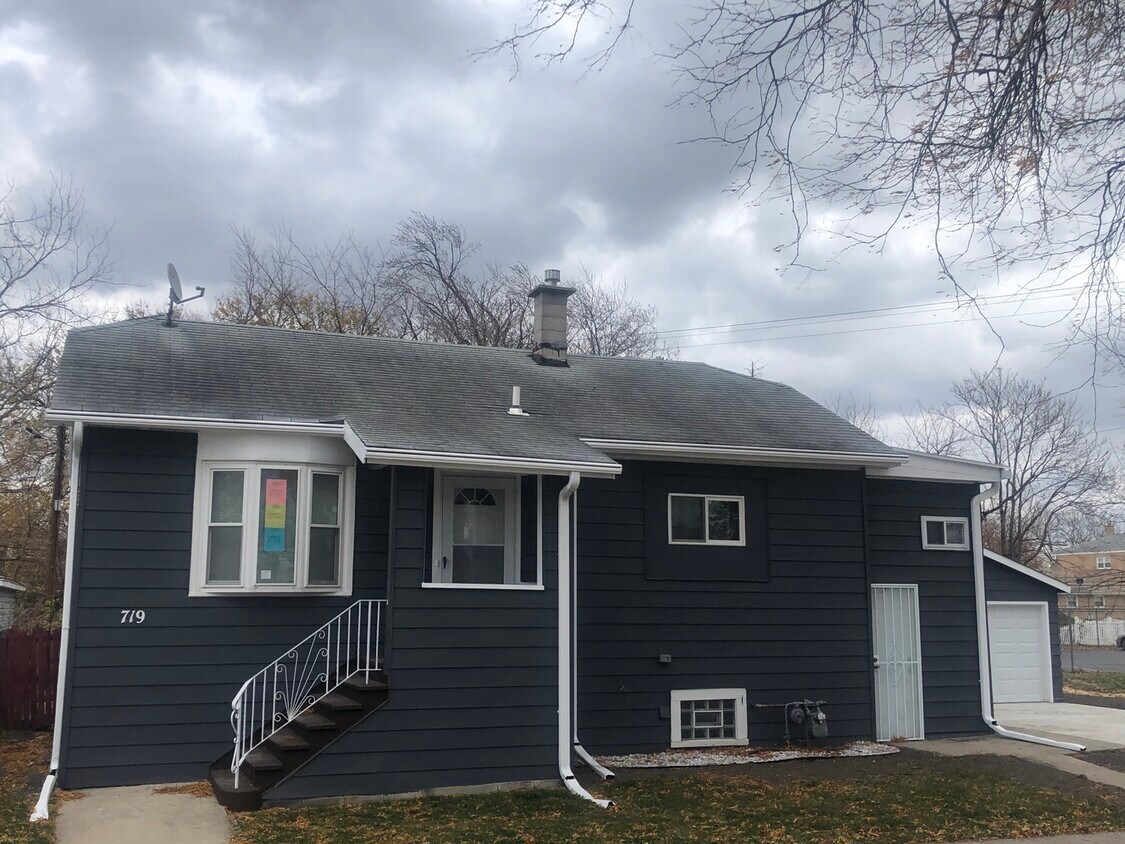 719 22nd Ave, Bellwood, IL 60104 House Rental in Bellwood, IL