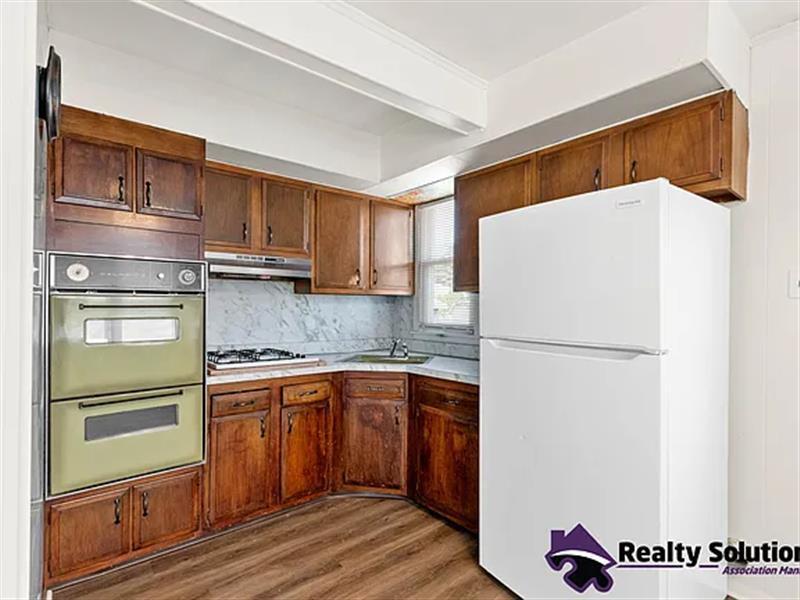 Foto del edificio - For Rent
