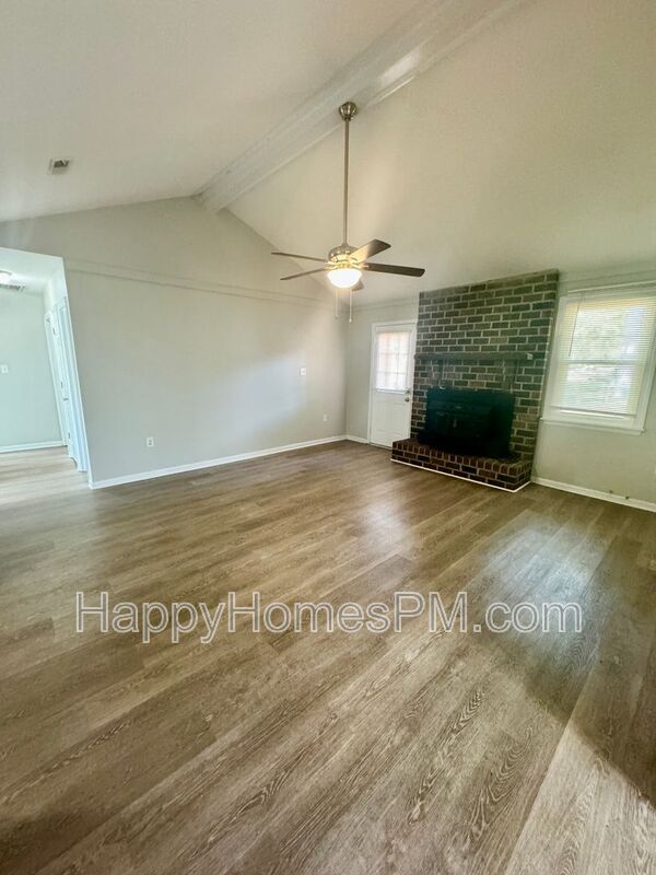 Building Photo - 7640 Corley Dr