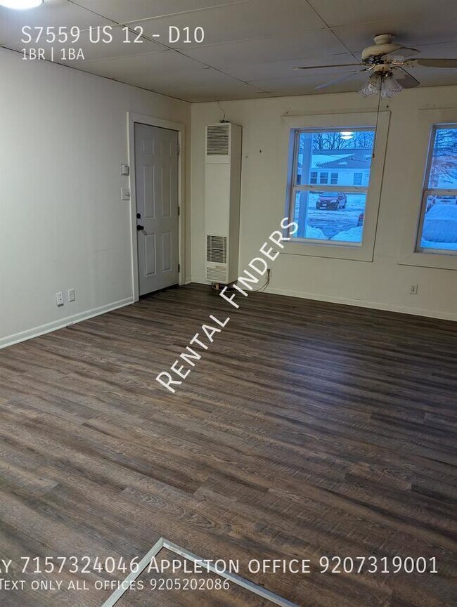 S7559 US12 Unit D10, North Freedom, WI 53951 Room for Rent in North