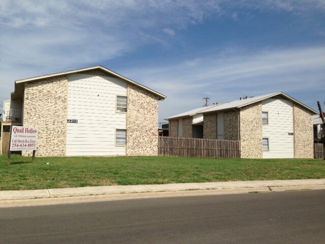 Building Photo - 2205 Jennifer Dr