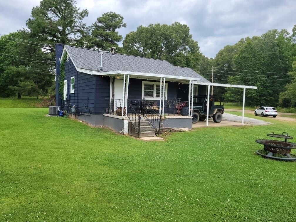Primary Photo - 970 N Reid Hooker Rd
