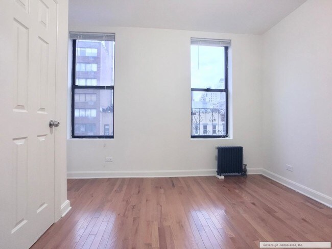 Foto del edificio - 1270 1st Ave