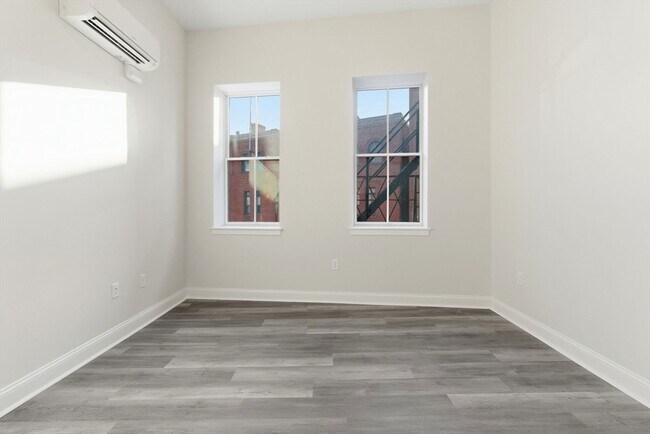 Foto del edificio - 19-25 Essex St