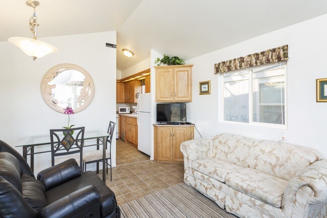 Foto del edificio - 35312 Santa Fe St