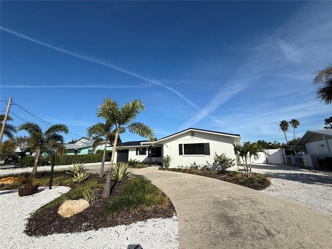 Foto del edificio - 808 25th Ave W