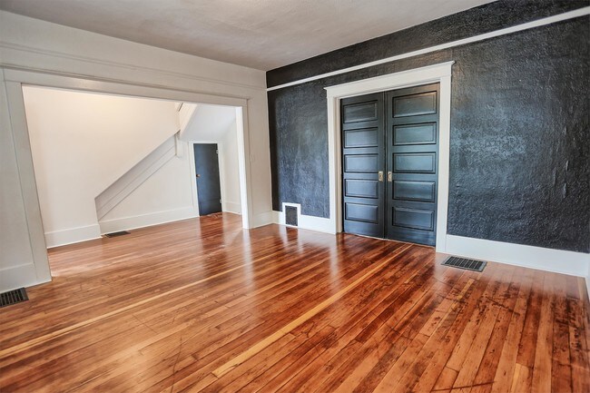 Foto del edificio - 1001 S 11th St