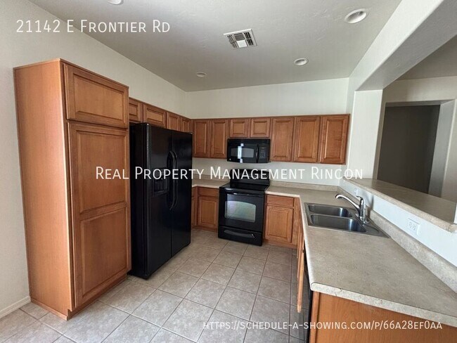 Foto del edificio - 21142 E Frontier Rd