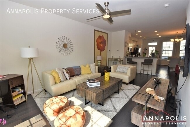 Building Photo - 7737 Duncannon Ln