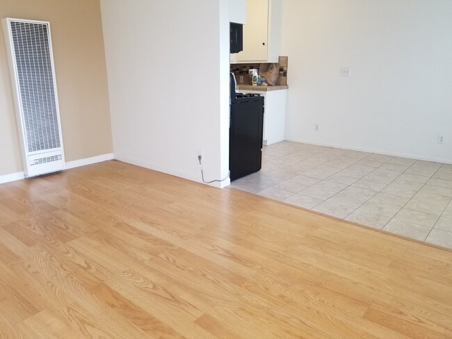 Building Photo - Blix Apartments