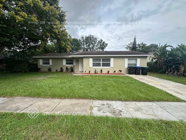 Building Photo - 5919 Tavendale Dr