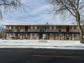Building Photo - 2444 2nd St