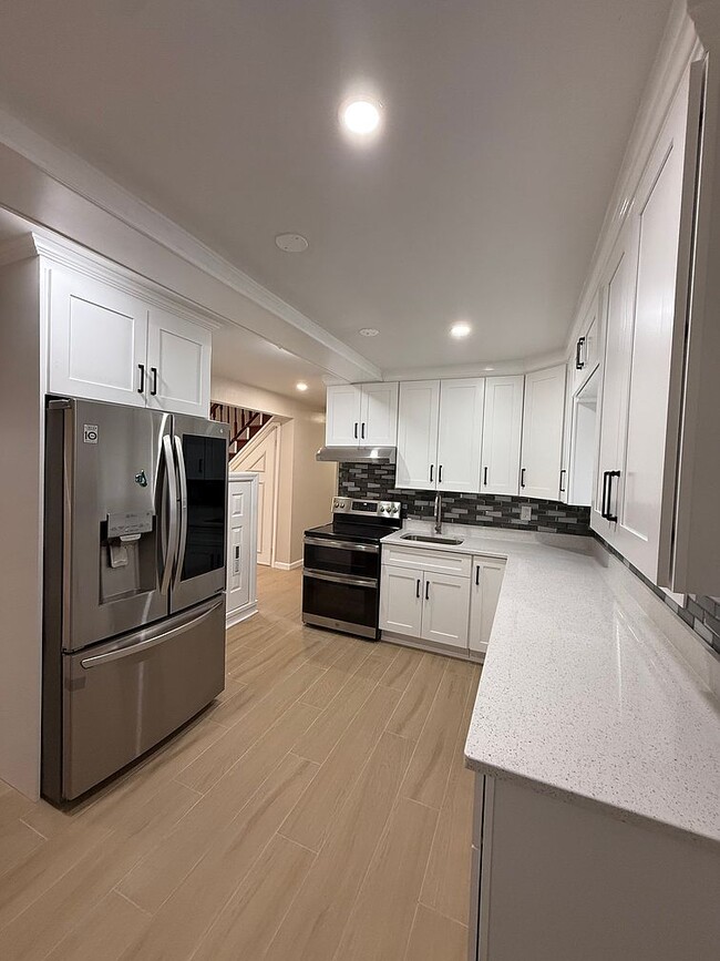 Foto del edificio - 98 Bunker Ln