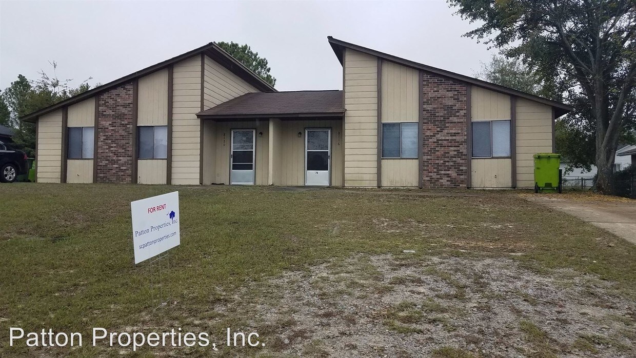 Foto principal - 8116 Hunt Club Rd