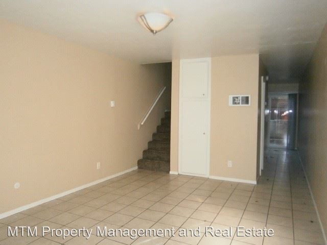 Building Photo - 1135 Helix St