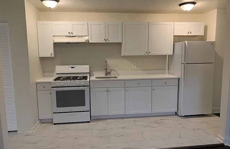 Primary Photo - 5013 1st St NW
