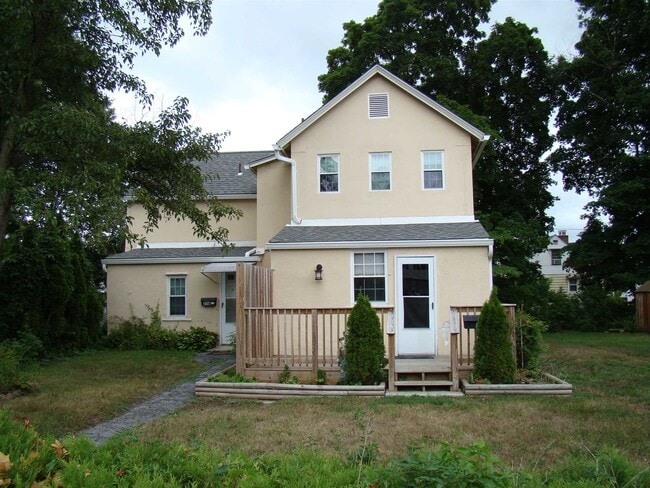 Building Photo - 23 Maryland Ave