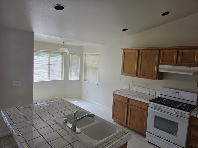 Building Photo - 1303 Chichester Dr