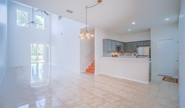Building Photo - 10033 Moorshire Cir