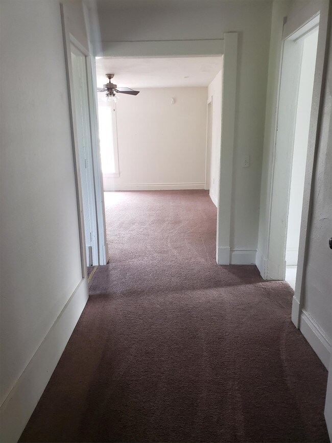 Foto del edificio - 418 Greenwood Ave