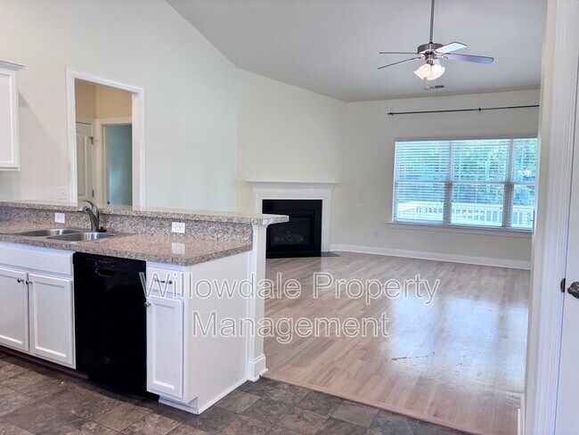 Building Photo - 76 Deep Clay Cir