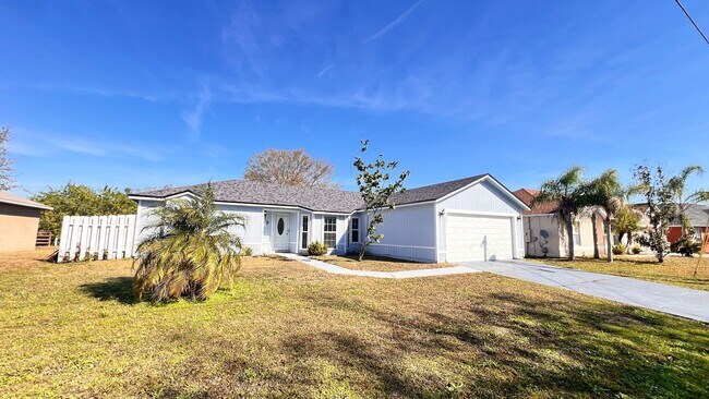 Foto del edificio - Available now! 3BD/2BA Experience Year-Rou...