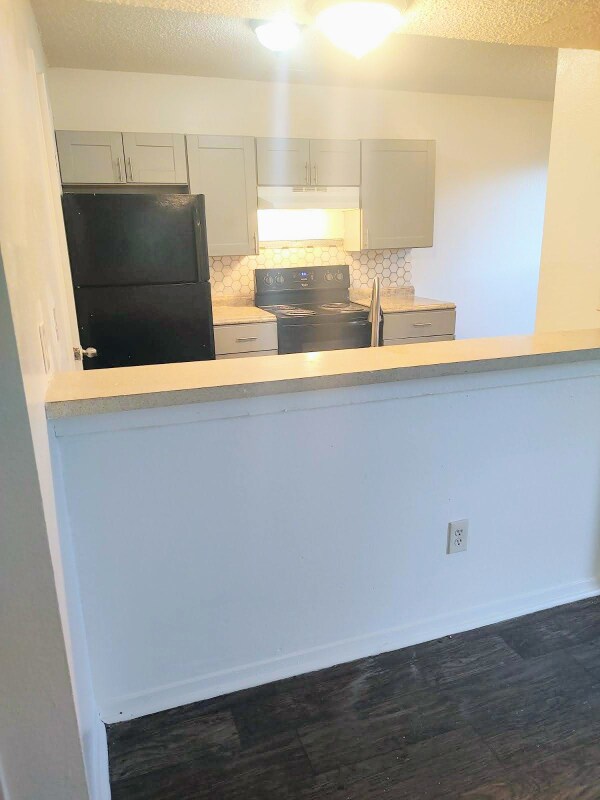 Building Photo - 1907 Hearthstone Dr