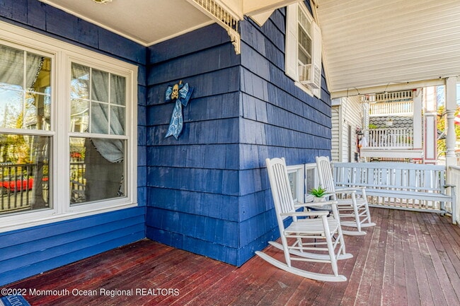 Foto del edificio - 42 Abbott Ave