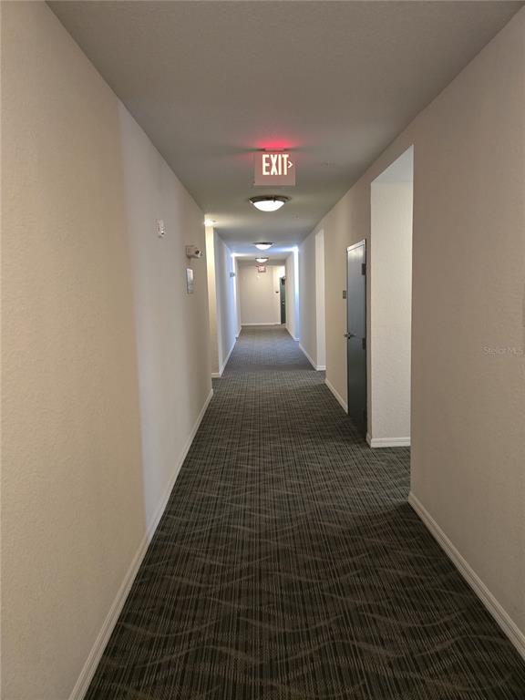 Foto del edificio - 6416 Brook Village Cove