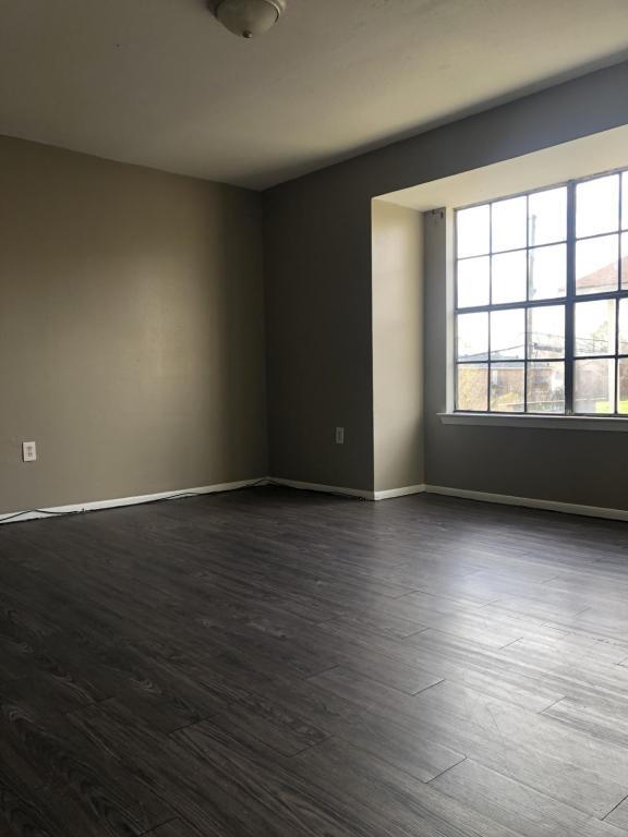 Building Photo - 2019 Mariner Dr