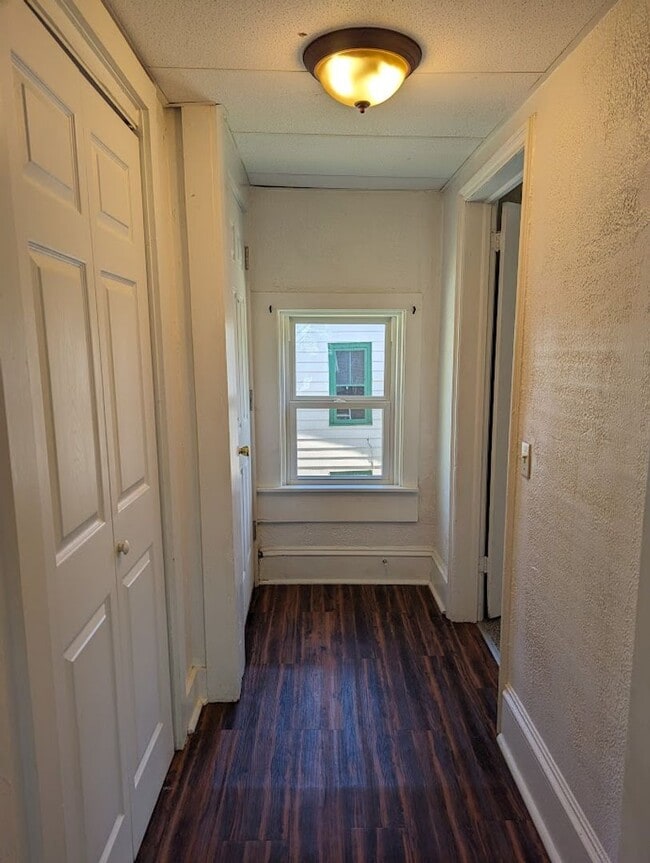 Building Photo - 626 Washington St