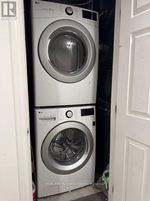 Building Photo - 339 Emmett Landing