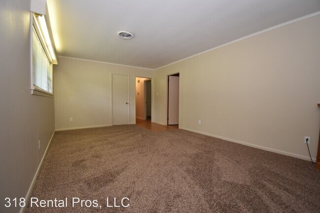 Foto del edificio - 3 br, 2 bath House - 2306 E Georgia Ave