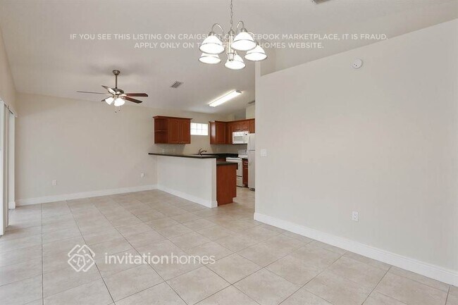 Foto del edificio - 7651 NW 168th Terrace