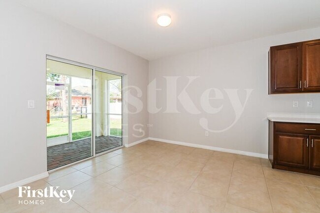 Foto del edificio - 2705 SW 4th Ln