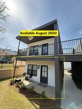 Building Photo - 1111 Sole Cv