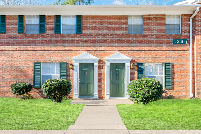 Foto del edificio - Cedar Hills Apartments & Townhomes