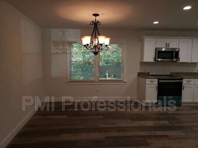 Foto del edificio - 3653 Cedar St