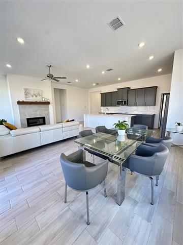 Foto del edificio - 228 Cherryvale Ln