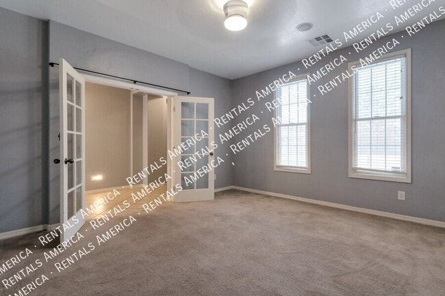 Building Photo - 2120 E Chanute Pass